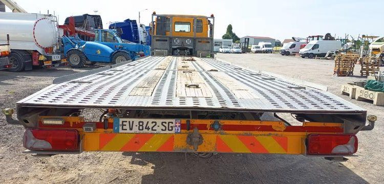 IVECO STRALIS 420 DEPANNEUSE PTAC : 32 TONNES- DIESEL – 342233 KMS – ANNEE 2018 JAUNE EV-842-SG