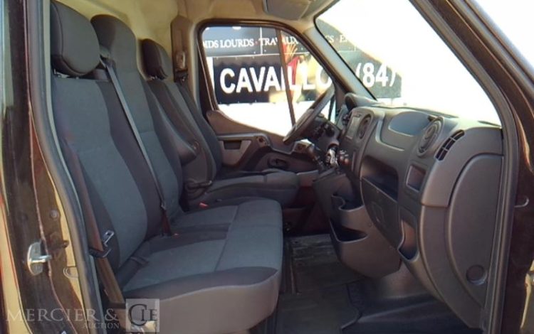 RENAULT MASTER3500 L2H2 DCI 130  EY-497-GE