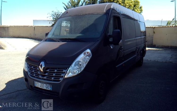 RENAULT MASTER3500 L2H2 DCI 130  EY-497-GE