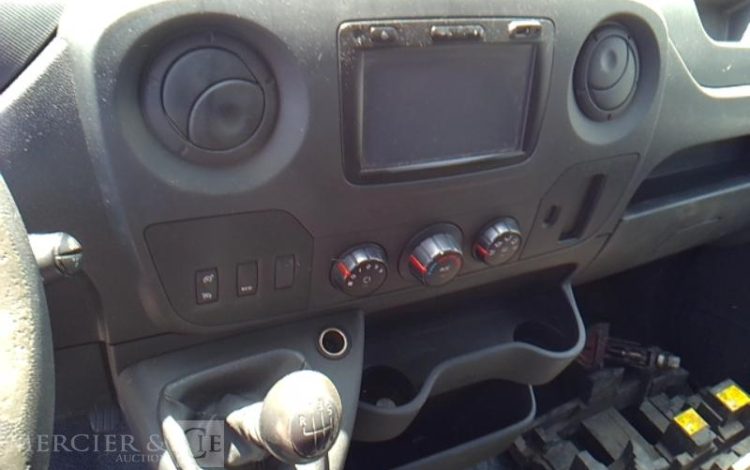 RENAULT MASTER3500 L2H2 DCI 130  EY-896-GD