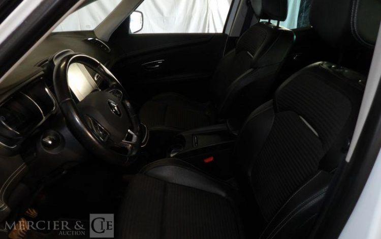 RENAULT SCENIC 1.3 TCE 140CH ENERGY INTENS EDC BVA BLANC EZ-383-MC