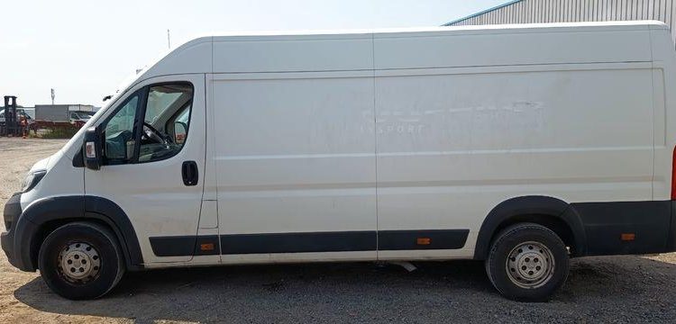 PEUGEOT BOXER 435 PREMIUM 130 L4H2 BOIS  FD-261-JL