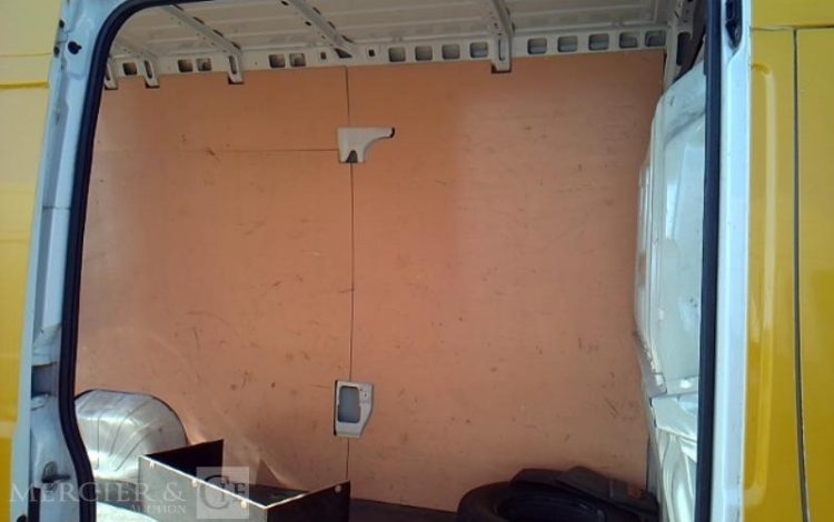 PEUGEOT BOXER PREMIUM 435 BOIS L4H3 BHDI 130  FE-208-DF