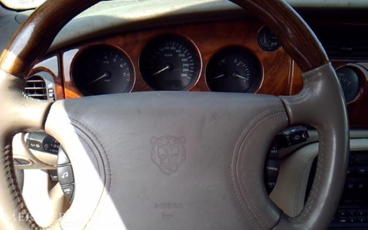 JAGUAR JSC CONVERTIBLE 233CV  FE-714-JD