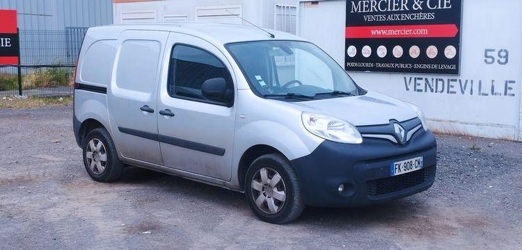 RENAULT KANGOO 2 EXPRESS PHASE 2 1.5 DCI ENERGY 670 KGS S&S 110CV – DIESEL – 103667 KMS GRIS FK-908-CM
