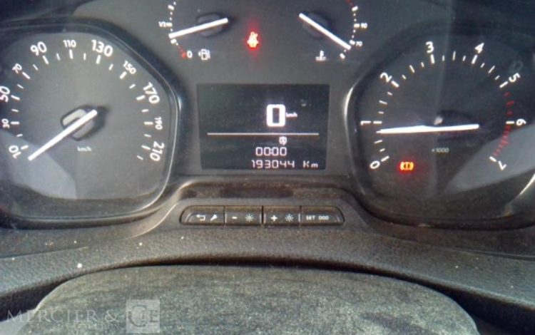 PEUGEOT EXPERT PREMIUM STD BHDI120 BOIS  FN-843-XG
