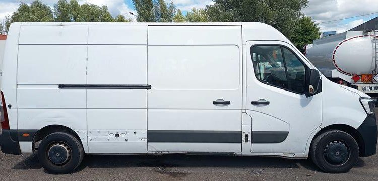 RENAULT MASTER GFC 3500L3H2 CI 135  FP-035-AT