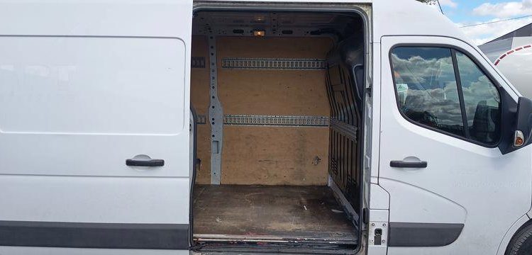 RENAULT MASTER GFC 3500L3H2 CI 135  FP-035-AT