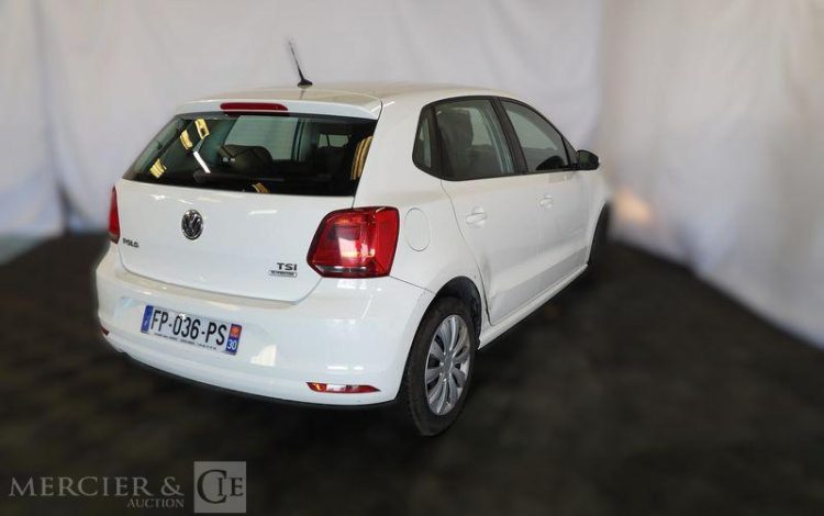 VOLKSWAGEN POLO 1,2 TSI 90CH BLUEMOTION CONFORT LINE BLANC FP-036-PS