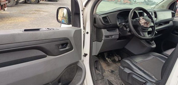 PEUGEOT EXPERT PREMIUM BHDI120  FP-150-DW