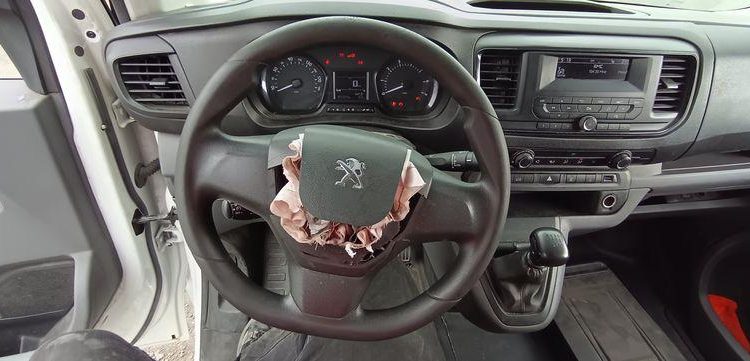 PEUGEOT EXPERT PREMIUM BHDI120  FP-150-DW