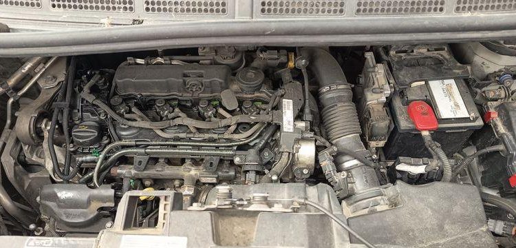 PEUGEOT EXPERT PREMIUM BHDI120  FP-150-DW