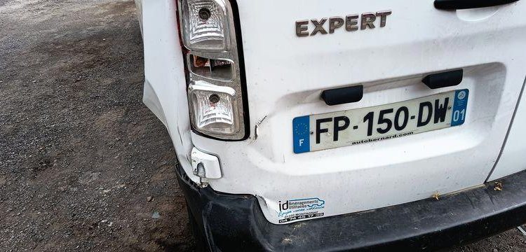 PEUGEOT EXPERT PREMIUM BHDI120  FP-150-DW