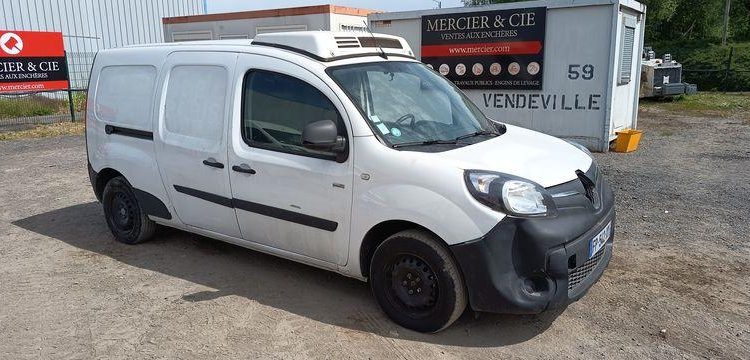 RENAULT KANGOO 2 EXPRESS ZE 60 CV BOITE AUTO – ELECTRIQUE – 45038 KMS – ANNEE 2020 BLANC FP-542-XY