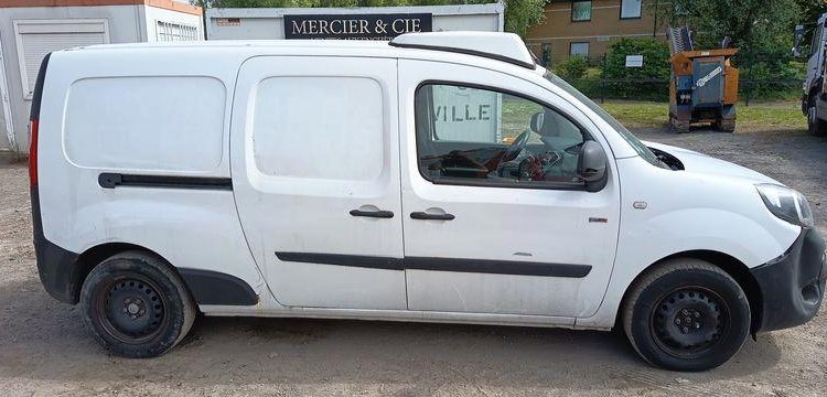 RENAULT KANGOO 2 EXPRESS ZE 60 CV BOITE AUTO – ELECTRIQUE – 45038 KMS – ANNEE 2020 BLANC FP-542-XY