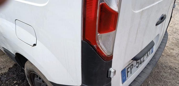 RENAULT KANGOO 2 EXPRESS ZE 60 CV BOITE AUTO – ELECTRIQUE – 45038 KMS – ANNEE 2020 BLANC FP-542-XY