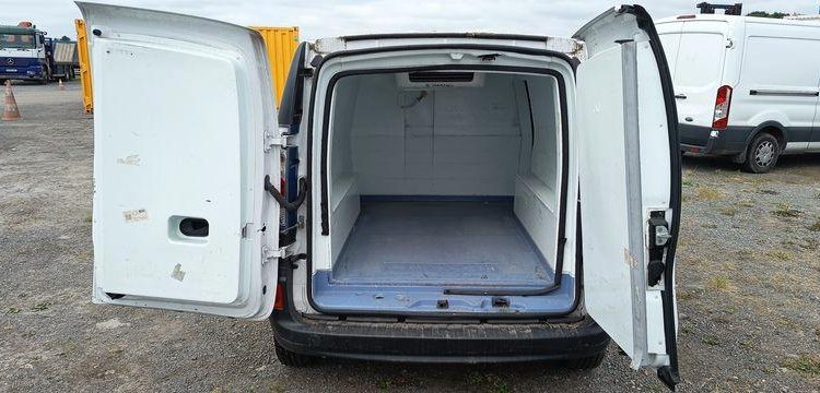 RENAULT KANGOO 2 EXPRESS ZE 60CV BOITE AUTO – ELECTRIQUE – 62861 KMS – ANNEE 2020 BLANC FP-623-XY