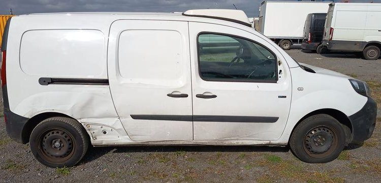 RENAULT KANGOO 2 EXPRESS ZE 60 CV BOITE AUTO – ELECTRIQUE 57039 KMS – ANNEE 2020 BLANC FP-736-XX
