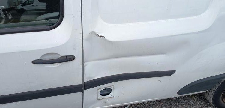 RENAULT KANGOO 2 EXPRESS ZE 60 CV BOITE AUTO – ELECTRIQUE 57039 KMS – ANNEE 2020 BLANC FP-736-XX