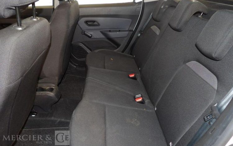 DACIA DUSTER 1.0 TCE 100CH ESSENTIEL 4X2 BLANC FQ-671-RM