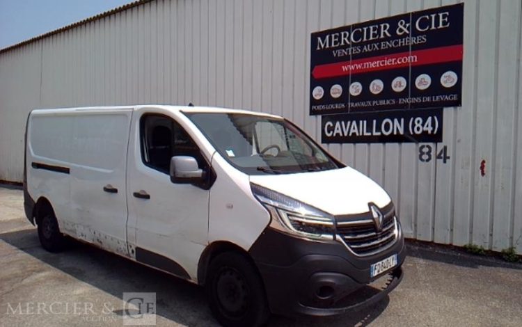 RENAULT TRAFIC GCF 1300 DCI 95 L2H1 BOIS  FQ-840-LY