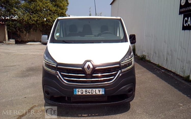 RENAULT TRAFIC GCF 1300 DCI 95 L2H1 BOIS  FQ-840-LY