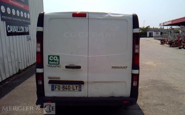 RENAULT TRAFIC GCF 1300 DCI 95 L2H1 BOIS  FQ-840-LY