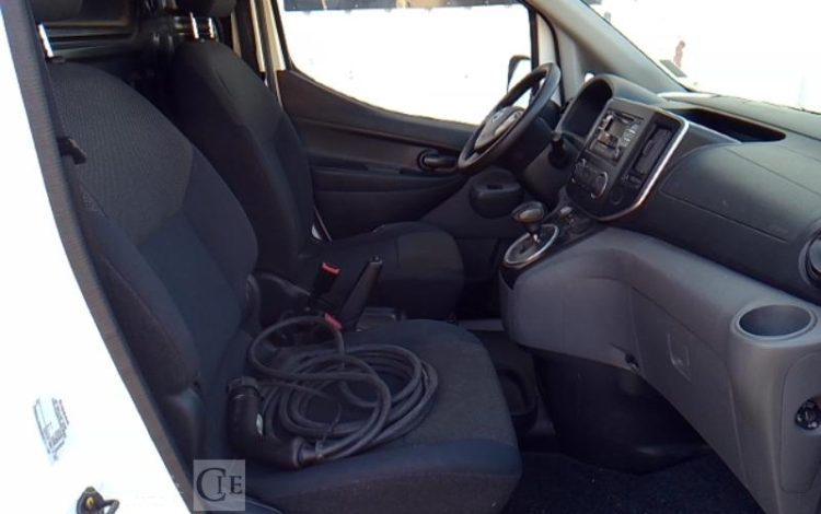 NISSAN E-NV200 OPTIMA FG 4P XL BLANC FR-196-PB