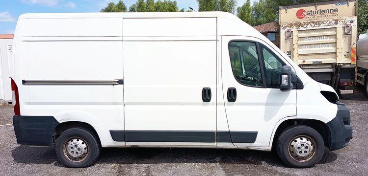 PEUGEOT BOXER PREMIUM 335 BHD L2H2 BOIS  FT-156-QN