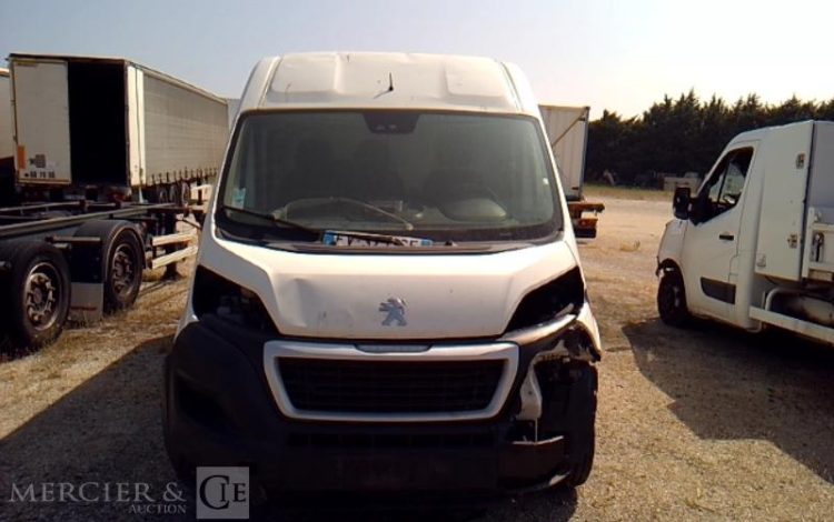 PEUGEOT BOXER ASPHALT335 BHDI140 L2H2 BOIS  FV-371-GF