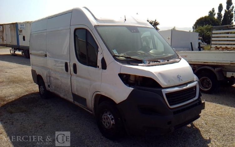 PEUGEOT BOXER ASPHALT335 BHDI140 L2H2 BOIS  FV-371-GF