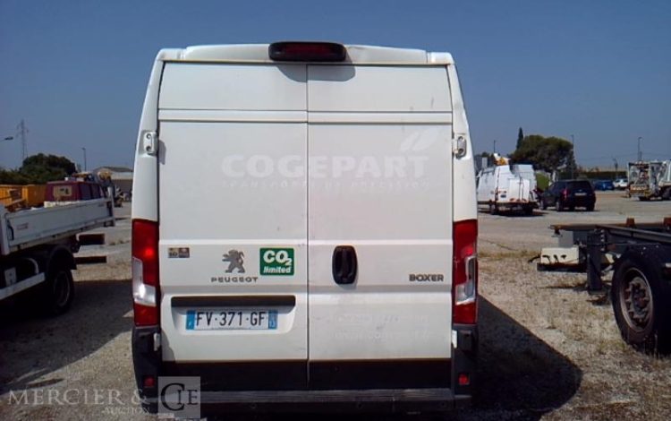 PEUGEOT BOXER ASPHALT335 BHDI140 L2H2 BOIS  FV-371-GF