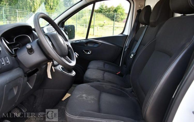 RENAULT TRAFIC 1200 L2H2 2.0 DCI 145 ENERGY GRAND CONFORT BLANC FV-471-SB