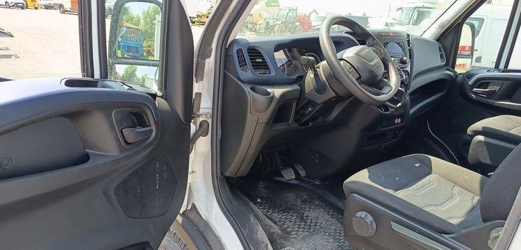 IVECO DAILY 35S14 GA8V12 L2H2  FW-157-QS