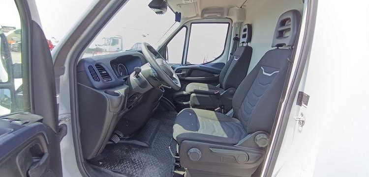 IVECO DAILY 35S14 GA8V12 L2H2  FW-157-QS