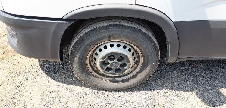 IVECO DAILY 35S14 GA8V12 L2H2  FW-157-QS