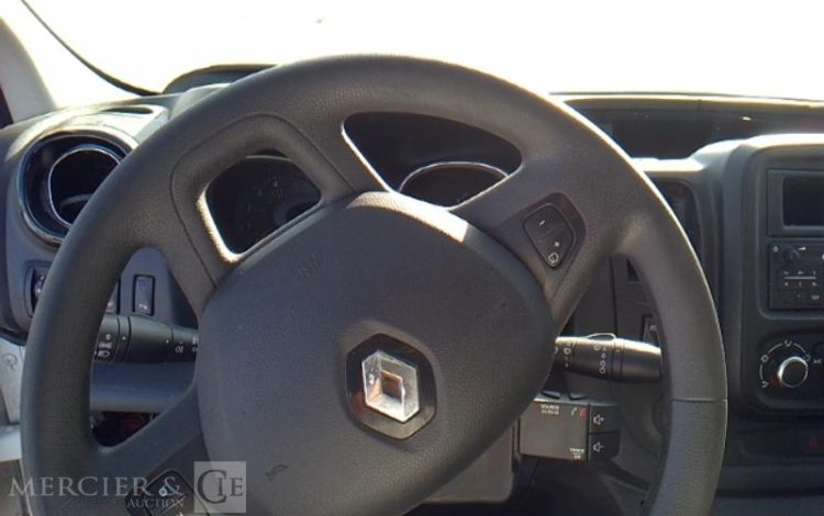 RENAULT TRAFIC GCF 1300 DCI 120 L2H1  FW-184-SH