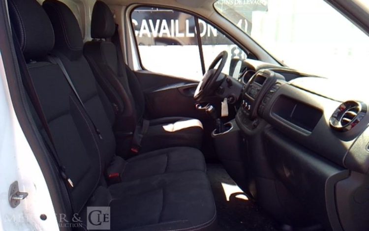 RENAULT TRAFIC GCF 1300 DCI 120 L2H1 BOIS  FW-487-SH