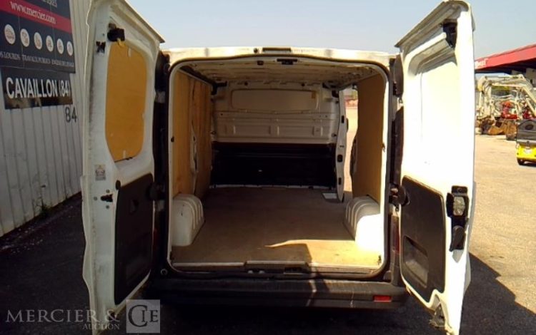RENAULT TRAFIC GCF 1300 DCI 120 L2H1 BOIS  FW-487-SH