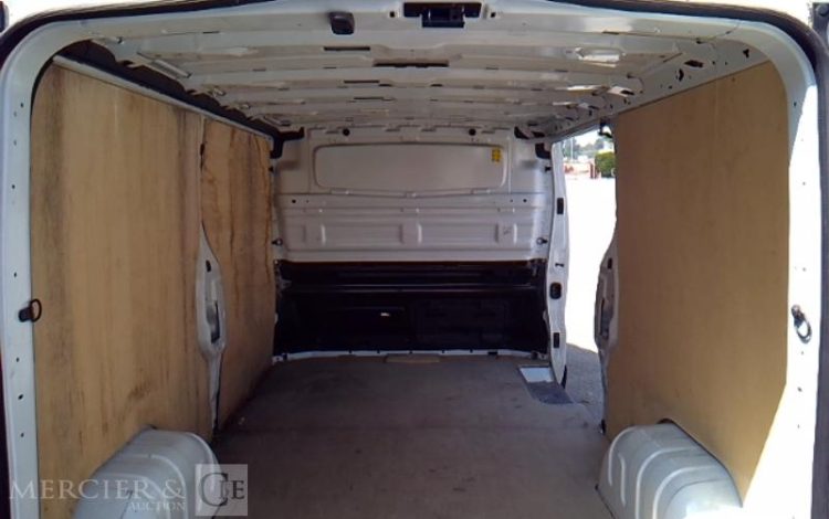 RENAULT TRAFIC GCF 1300 DCI 120 L2H1 BOIS  FW-487-SH