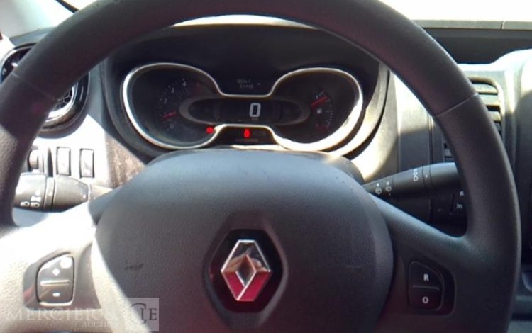 RENAULT TRAFIC GCF 1300 DCI 120 L2H1 BOIS  FW-487-SH