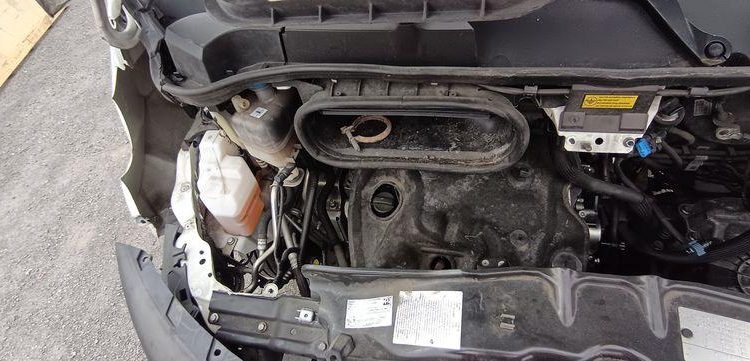 PEUGEOT BOXER PREMIUM 435 140 BHDI  FY-466-PK