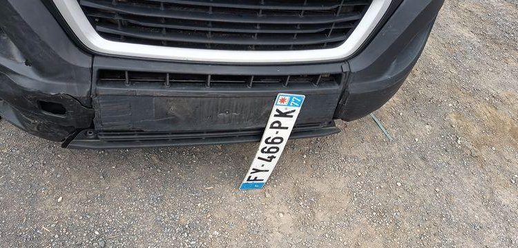 PEUGEOT BOXER PREMIUM 435 140 BHDI  FY-466-PK
