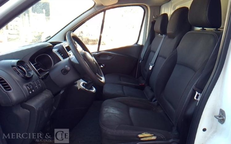 RENAULT TRAFIC FOURGON 2.0 DCI 120 1T3 L2H1 CONFORT BLANC FY-722-SA