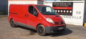 NISSAN PRIMASTAR PHASE 2 FOURGON L2H1 2,9T 2,0 DCI 16V FAP 115CV – DIESEL – 118456 KMS ROUGE GE-105-CH