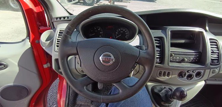 NISSAN PRIMASTAR PHASE 2 FOURGON L2H1 2,9T 2,0 DCI 16V FAP 115CV – DIESEL – 118456 KMS ROUGE GE-105-CH