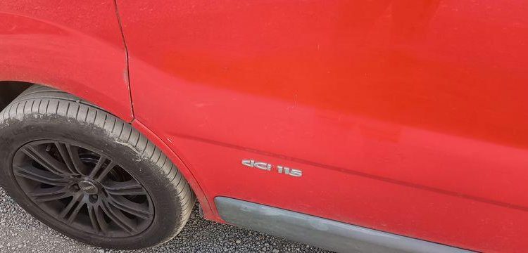 NISSAN PRIMASTAR PHASE 2 FOURGON L2H1 2,9T 2,0 DCI 16V FAP 115CV – DIESEL – 118456 KMS ROUGE GE-105-CH