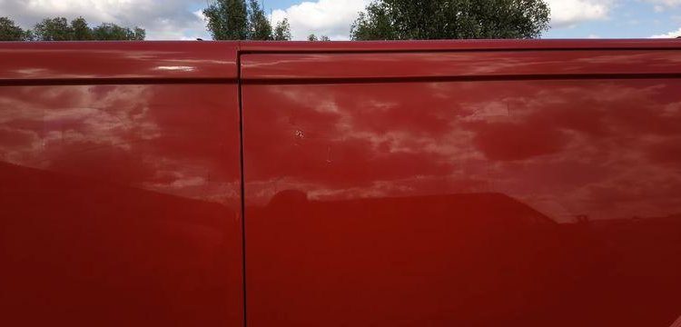 NISSAN PRIMASTAR PHASE 2 FOURGON L2H1 2,9T 2,0 DCI 16V FAP 115CV – DIESEL – 118456 KMS ROUGE GE-105-CH