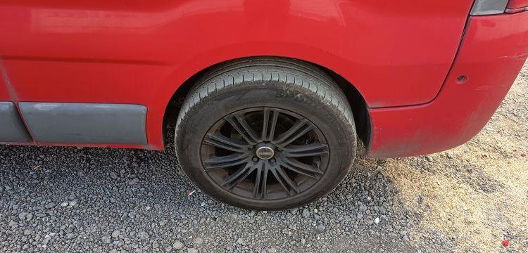 NISSAN PRIMASTAR PHASE 2 FOURGON L2H1 2,9T 2,0 DCI 16V FAP 115CV – DIESEL – 118456 KMS ROUGE GE-105-CH