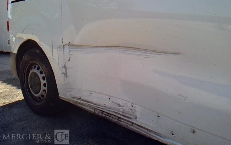 CITROEN JUMPY FG TAILLE M BLUEHDI 120CH S&S BVM6 BLANC GR-725-BD